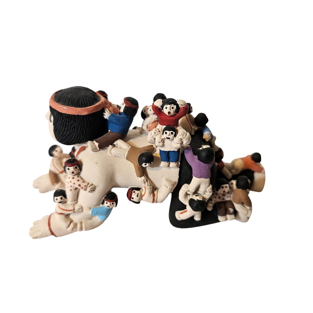 Southwestern Storyteller Pottery Figurine Crawling Figure with Many Children - Picture 2 of 10